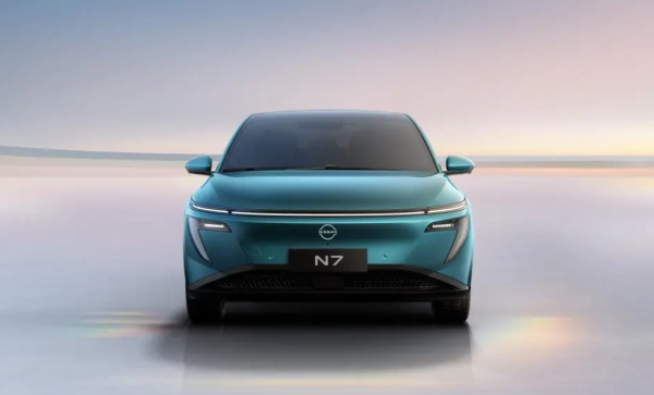 深资管 11.99万买“纯电天籁” 635km续航 冰箱彩电大沙发